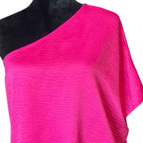 Entro Vibrant Pink One-Shoulder Top - Picture 2 of 7
